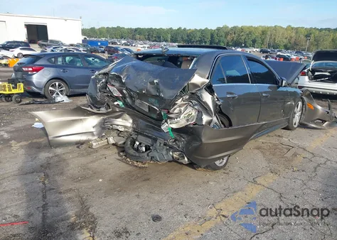 2010 Mercedes-Benz E 350 из США, поврежденный, VIN WDDHF5GB4AA170613